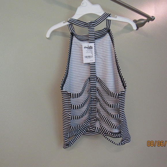 Top - Picture 3 of 3